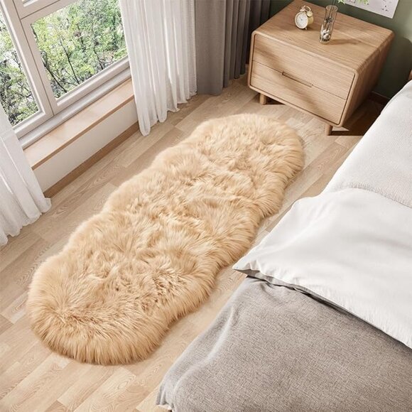 Ultra Soft Fluffy/Fuzzy Shaggy Area Rug Faux Fur Chair Cover SeatPad for Bedroom - Picture 2 of 6